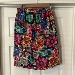 Missoni Floral Silk Fully Lined Knee-Length Pencil Skirt with Front Flounce